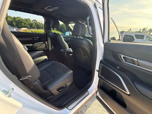 Used 2024 Kia Telluride SX X-Line AWD/4WD image 14