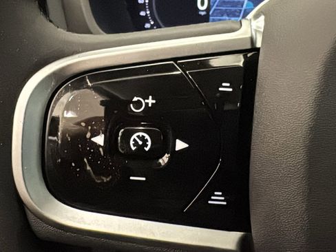 New 2026 Volvo V60 B5 Cross Country Plus w/ Climate Package image 13