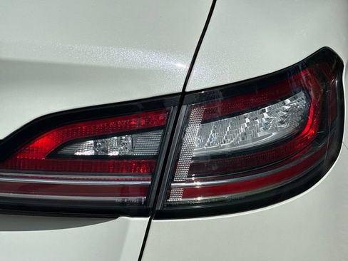 Certified 2022 Lincoln Nautilus Reserve FWD image 14