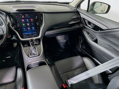 Used 2024 Subaru Outback Limited image 21