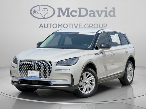 Certified 2023 Lincoln Corsair AWD image 1