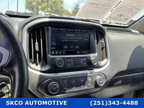 Used 2022 Chevrolet Colorado LT w/ Fleet Safety Package RWD image 16