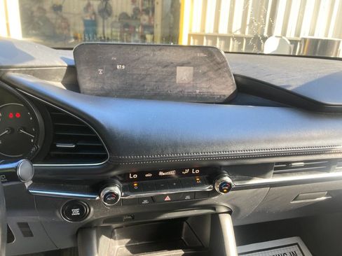 Used 2019 MAZDA MAZDA3 AWD Hatchback image 22