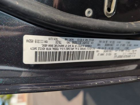 Used 2014 RAM 2500 Laramie AWD/4WD image 12