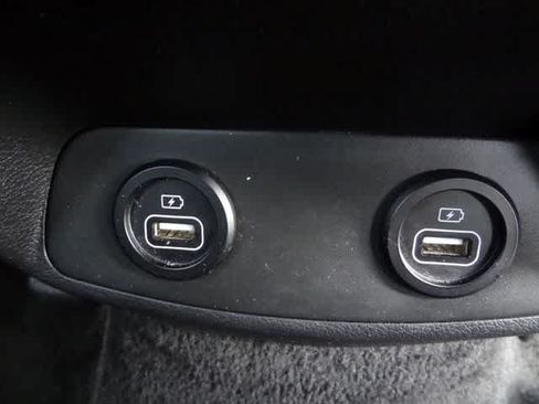 Used 2023 Hyundai Santa Fe SEL FWD image 12