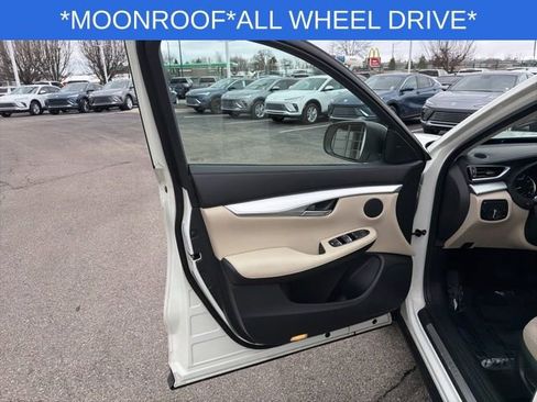 Used 2019 INFINITI QX50 Luxe image 25