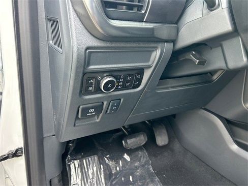 New 2025 Ford F150 Lariat w/ Equipment Group 501A Mid image 22