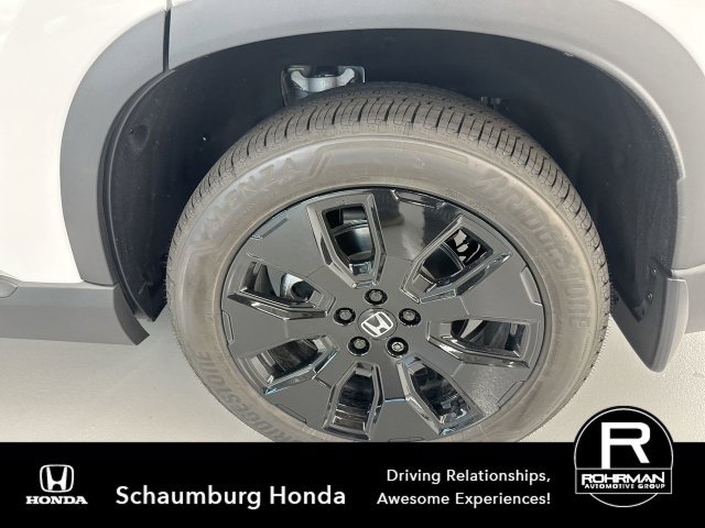 New 2026 Honda Pilot Black Edition image 5