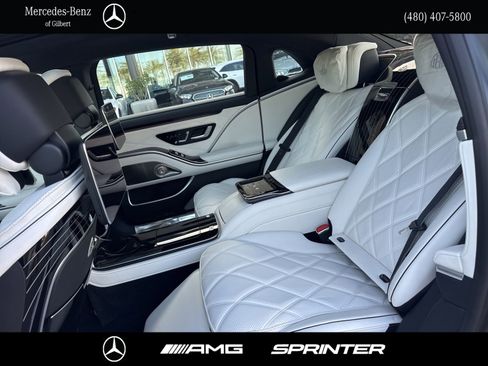 New 2026 Mercedes-Benz Maybach S 580 4MATIC image 18