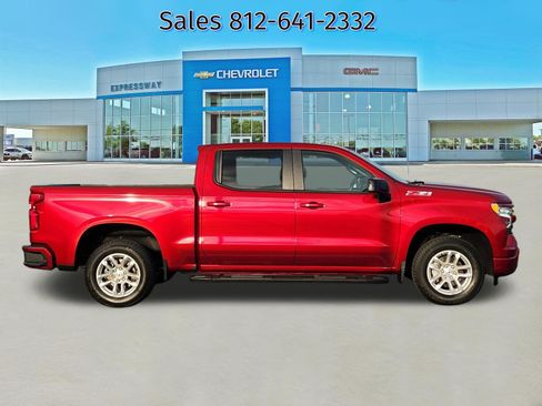 Used 2024 Chevrolet Silverado 1500 RST AWD/4WD image 8