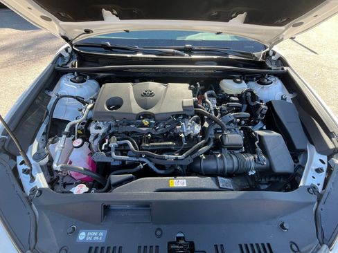 Used 2025 Toyota Camry LE image 27