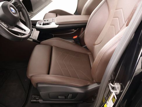 Used 2023 BMW X1 xDrive28i w/ Premium Package image 12