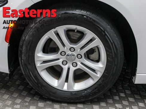 Used 2022 Dodge Charger SXT w/ Leather Interior Group image 32