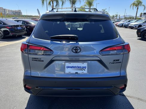 Used 2025 Toyota Corolla Cross AWD Hybrid w/ Convenience Package image 7
