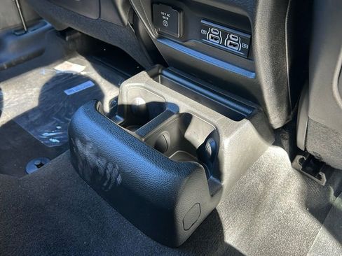 New 2025 Jeep Grand Cherokee L Limited w/ Black Appearance Package image 38