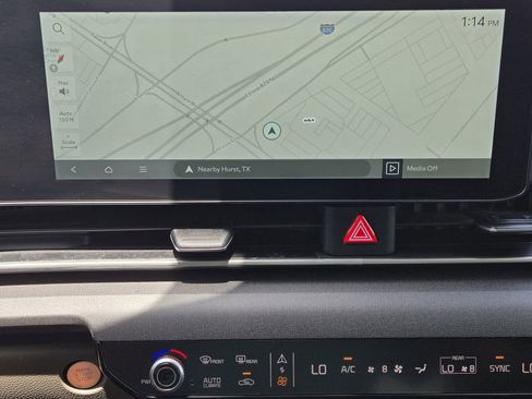 New 2026 Kia Carnival EX FWD image 12