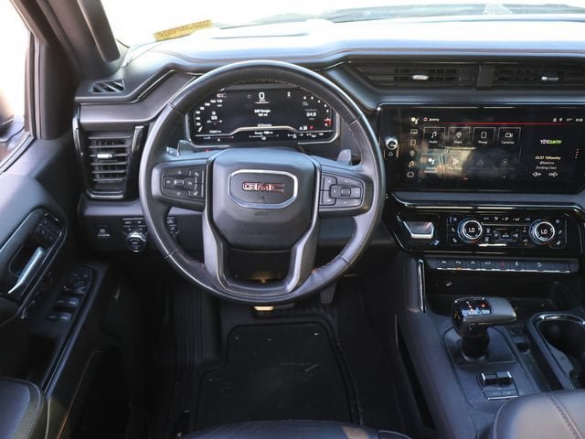 Used 2024 GMC Sierra 1500 AT4 w/ Technology Package AWD/4WD image 13