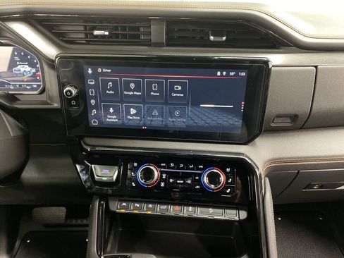 Used 2025 GMC Sierra 1500 AT4 w/ AT4 Premium Package image 23