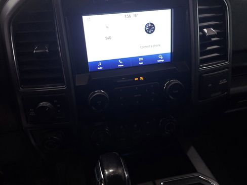 Used 2020 Ford F150 XLT w/ Equipment Group 302A Luxury AWD/4WD image 11