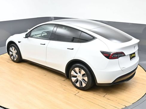 Used 2023 Tesla Model Y Long Range AWD/4WD image 47