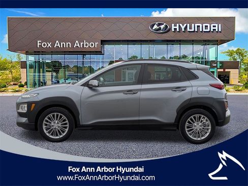 Used 2021 Hyundai Kona SEL image 2