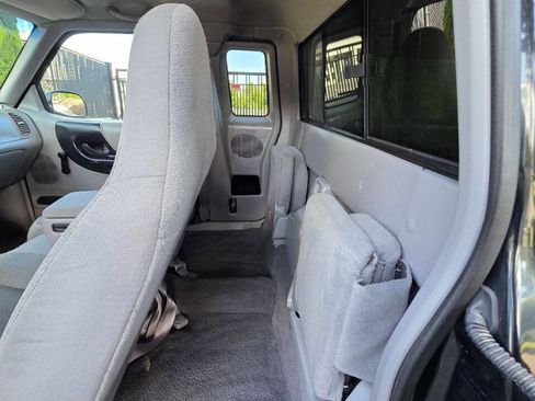 Used 2000 Ford Ranger XLT image 10