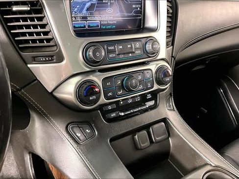 Used 2019 Chevrolet Tahoe LT RWD image 14