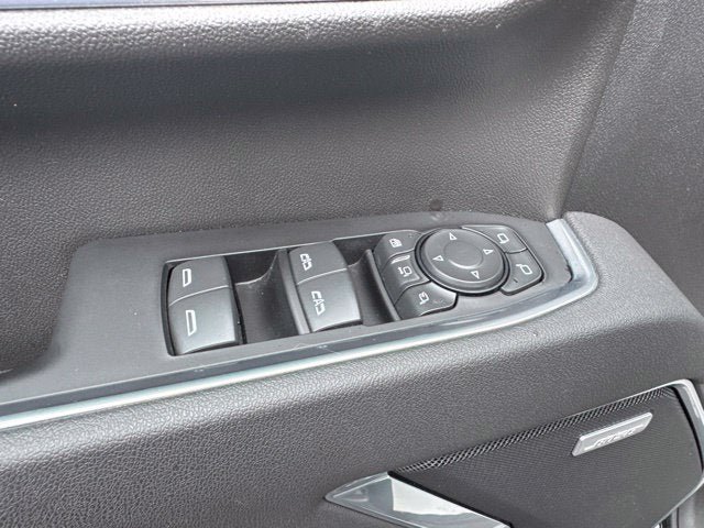 Used 2025 Chevrolet Silverado 2500 LTZ w/ LTZ Plus Package AWD/4WD image 9