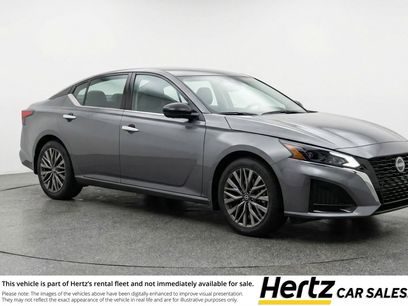Used 2025 Nissan Altima 2.5 SV