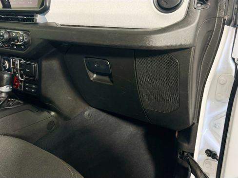 Used 2024 Jeep Wrangler Willys image 35