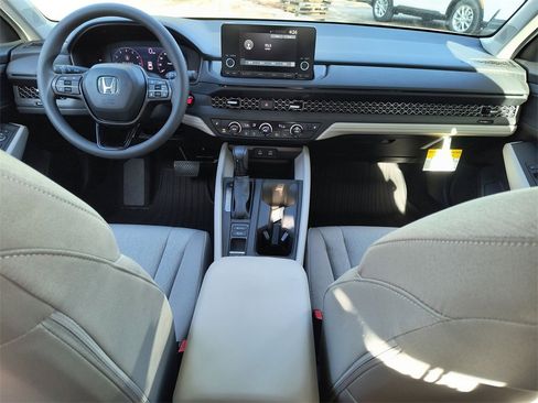 New 2025 Honda Accord SE image 10