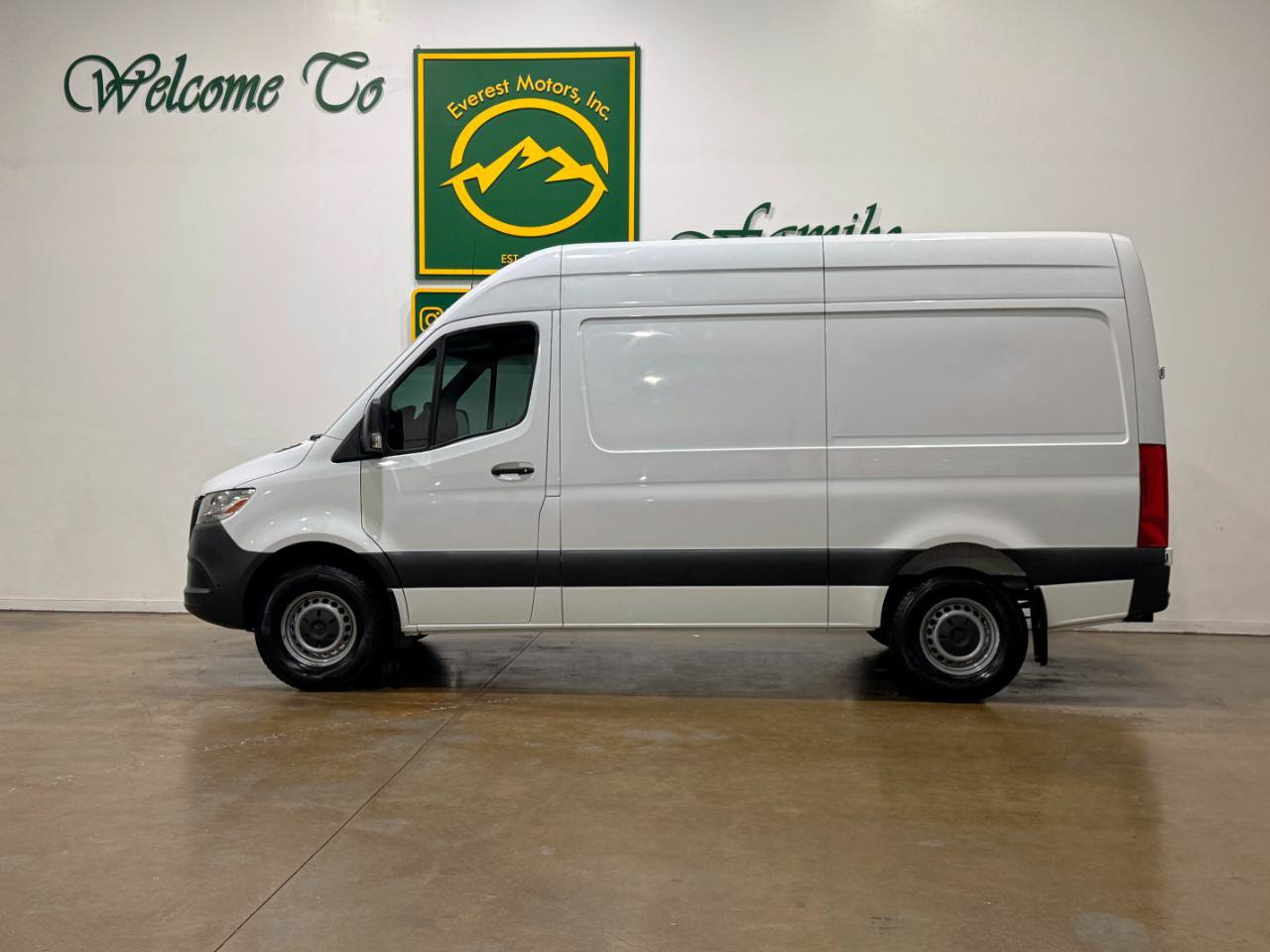 Used 2020 Mercedes-Benz Sprinter 2500 image 5
