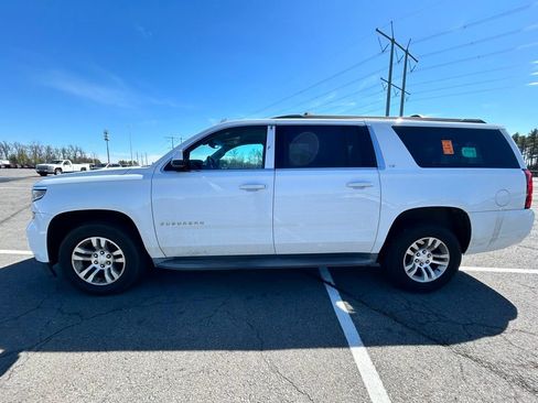 Used 2016 Chevrolet Suburban LS image 4