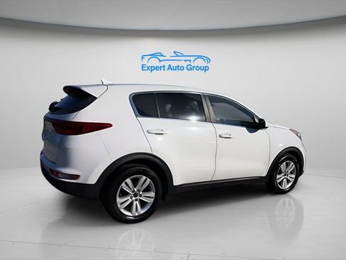 Used 2019 Kia Sportage LX image 7
