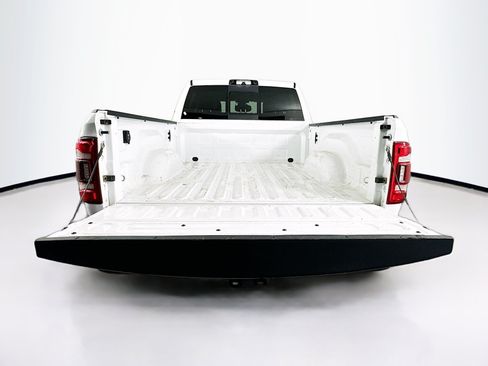 Used 2023 RAM 2500 Laramie AWD/4WD image 29