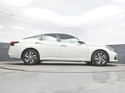 Used 2021 Nissan Altima 2.5 S FWD image 40