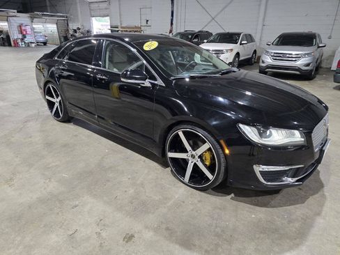 Used 2017 Lincoln MKZ Premiere FWD image 20