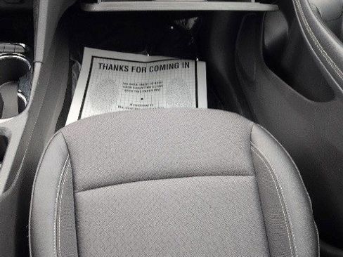 Certified 2022 Buick Encore GX Preferred w/ Cold Weather Comfort Package image 17