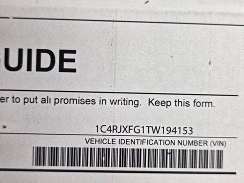 Certified 2026 Jeep Wrangler Unlimited Rubicon image 33