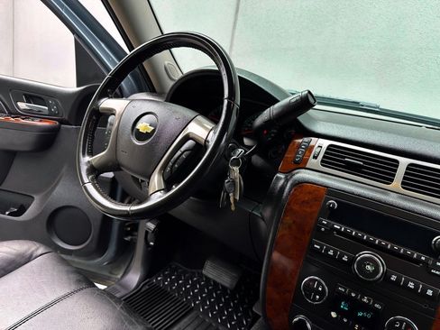 Used 2011 Chevrolet Silverado 1500 LTZ w/ LTZ Plus Package AWD/4WD image 29