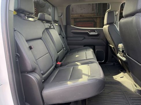 Certified 2023 GMC Sierra 1500 SLT w/ SLT Premium Plus Package image 18