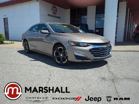 Used 2023 Chevrolet Malibu LT FWD image 1