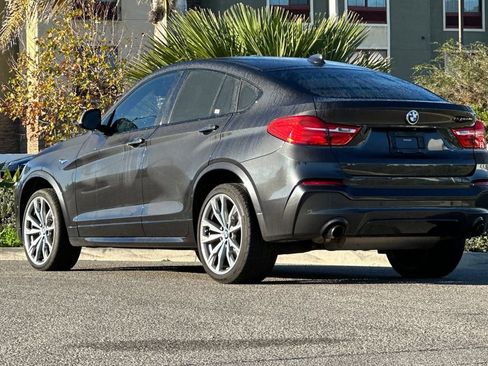 Used 2018 BMW X4 M40i image 5