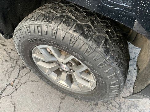Certified 2021 GMC Canyon AT4 w/ Trailering Package AWD/4WD image 11