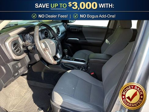 Used 2020 Toyota Tacoma SR5 RWD image 14