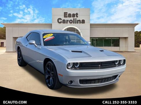 Certified 2023 Dodge Challenger SXT w/ Blacktop Package RWD image 1