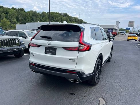 Used 2025 Honda CR-V Sport Touring image 5