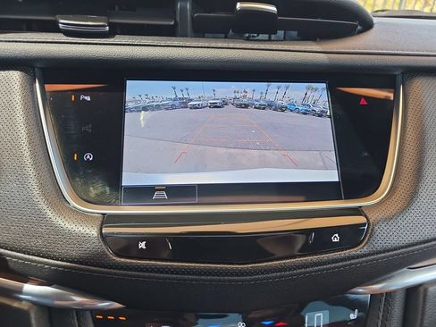 Certified 2024 Cadillac XT5 Premium Luxury w/ LPO, Premium Carpet Package FWD image 15