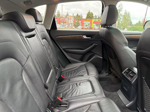 Used 2014 Audi Q5 2.0T Premium Plus w/ Premium Plus Package image 23