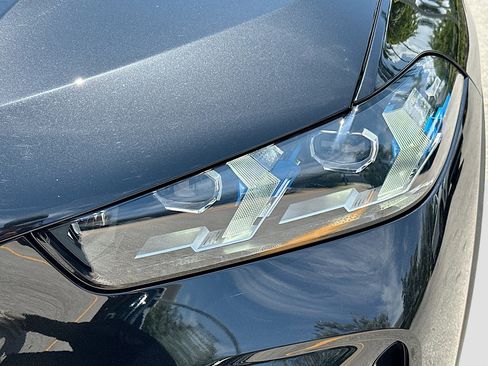 Certified 2025 BMW X5 xDrive40i image 37